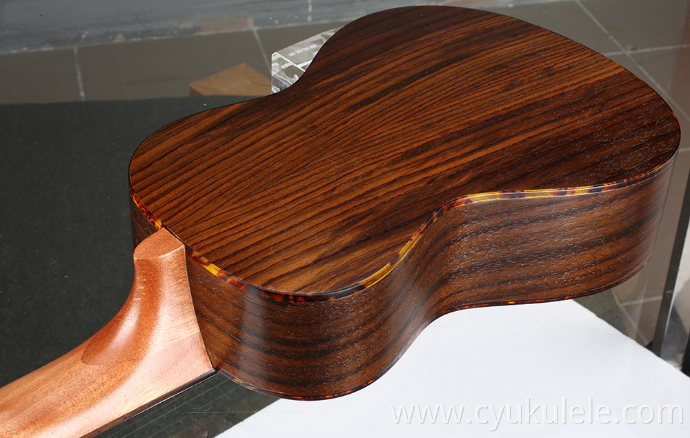 ukulele35 ukulele35